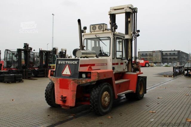 Dīzeļiekrāvēji Svetruck 1260-30
