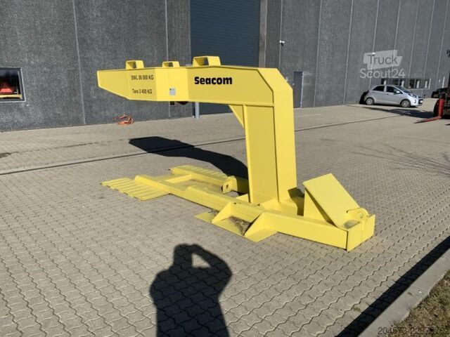 причіп [div] SEACOM SH36XT