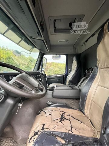 Macara montată pe camion Volvo FM 420