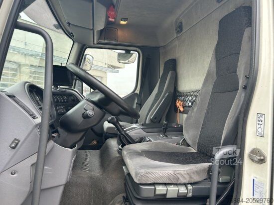 Camion cu platformă și prelată DAF LF 55 250 PLANE MIT LBW, E5