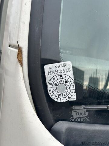 Camion cu platformă și prelată DAF LF 55 250 PLANE MIT LBW, E5