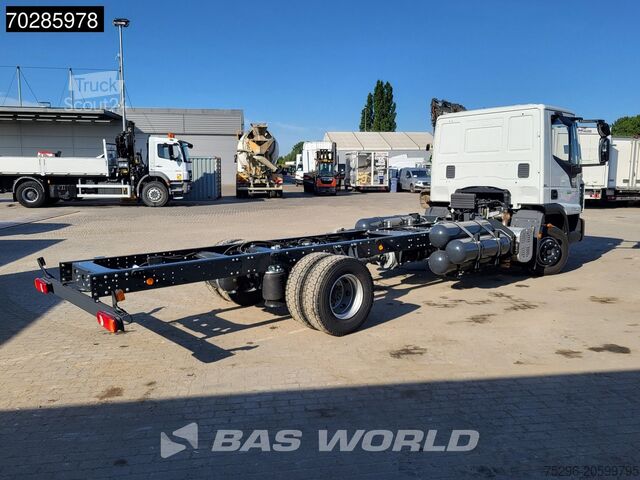 Chassis com cabina Iveco 120-210L 4X2 NEW! 12tons chassis! CNG Engine TE...