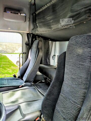 Kutu kamyonu Mersedes Atego 823 Koffer