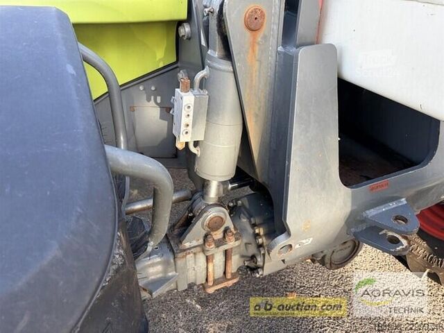 Teleskooppikuormaaja Claas SCORPION 9040
