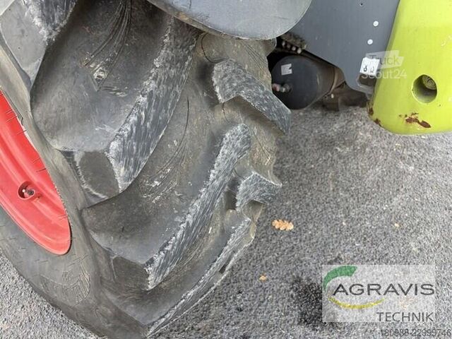 Teleskooppikuormaaja Claas SCORPION 9040