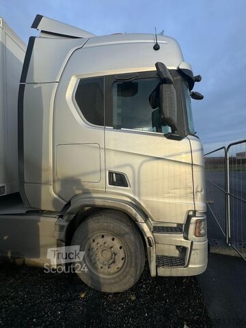 Standard tractor Scania R590 6x2 Tractor Unit with Walking Floor Hydraulic