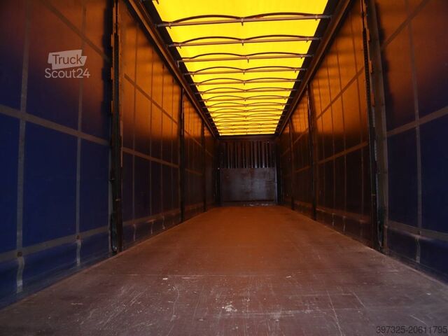 Bâches coulissantes Krone 3 axle curtainside trailer