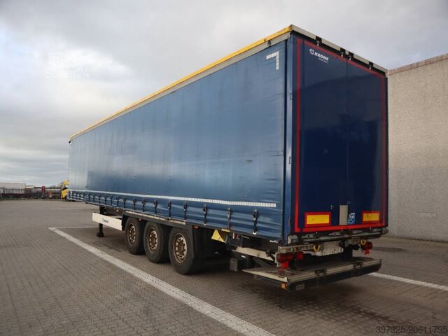 Bâches coulissantes Krone 3 axle curtainside trailer