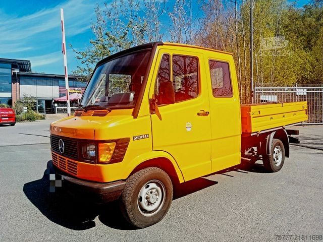 Muu MERCEDES-BENZ Vario 208D Doka Pritsche - Restauriert