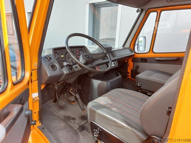 Muu MERCEDES-BENZ Vario 208D Doka Pritsche - Restauriert
