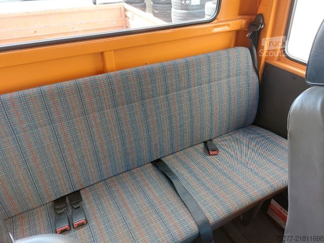 Muu MERCEDES-BENZ Vario 208D Doka Pritsche - Restauriert