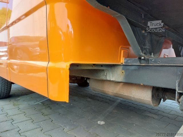 Muu MERCEDES-BENZ Vario 208D Doka Pritsche - Restauriert