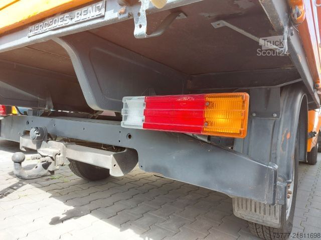 Muu MERCEDES-BENZ Vario 208D Doka Pritsche - Restauriert
