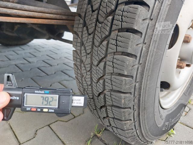 Muu MERCEDES-BENZ Vario 208D Doka Pritsche - Restauriert