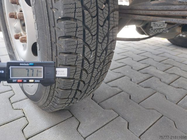 Muu MERCEDES-BENZ Vario 208D Doka Pritsche - Restauriert
