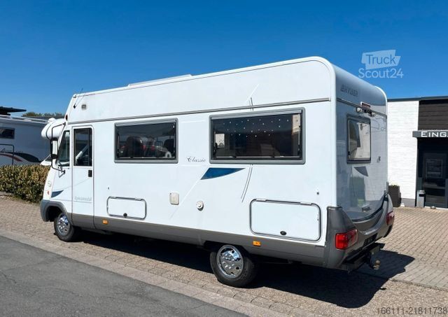 Integruota kemperis HYMER/ERIBA BC 574 - Fest/Hubbett - Solar - Klima - AHK -