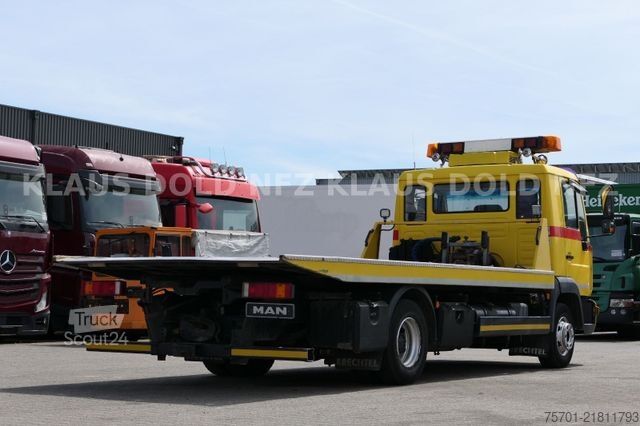 Wrecker MAN L 2000 Abschleppwagen Standklima Seilwinde