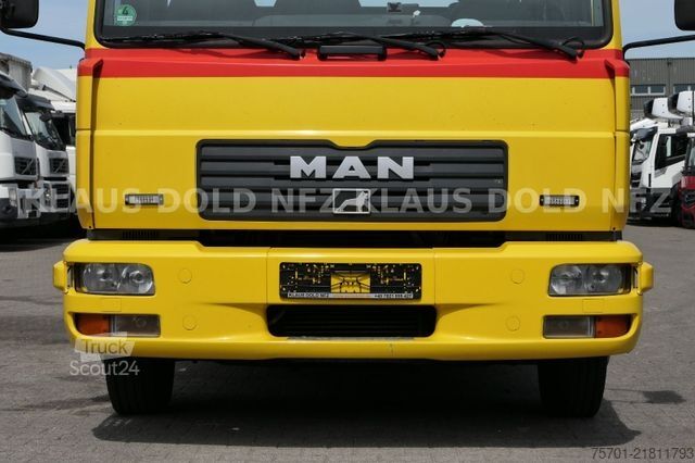 Wrecker MAN L 2000 Abschleppwagen Standklima Seilwinde