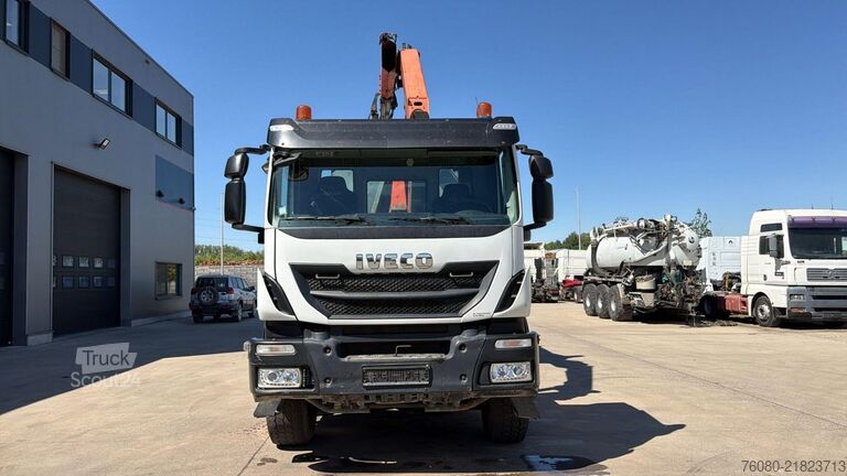 Kanca kol sistemi Iveco Trakker 410 (BE TRUCK / PALFINGER PK 18002 + PA...