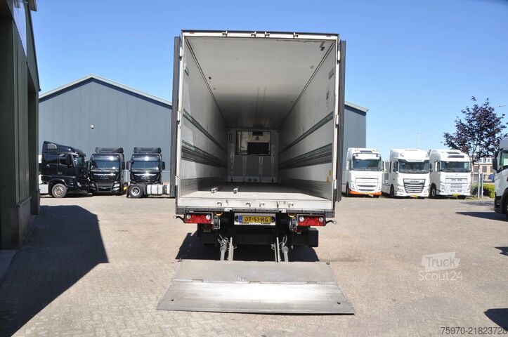 Transporte refrigerado/congelado Schmitz Cargobull N/A THERMO KING SLXi 300 D/E + DHOLLANDIA