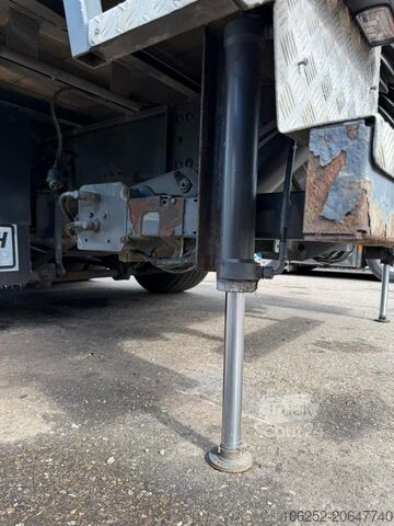 Schiebeplane Volvo FM 370 6x2 BOX 8m15 - LIFT + STEERING AXLE - EU...