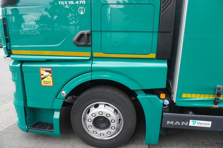 Schiebeplane & Anhänger MAN TGX 18.470 / 2022 / Curtainsider 19 EPAL