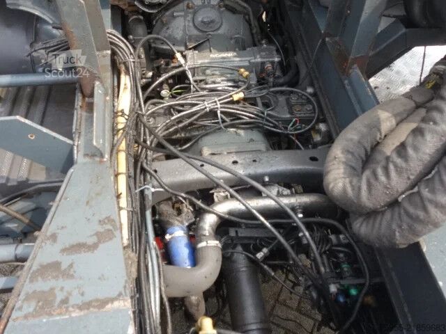Велике навантаження Scania R620-V8 6X4 STEELSPRINGS MANUALGEAR
