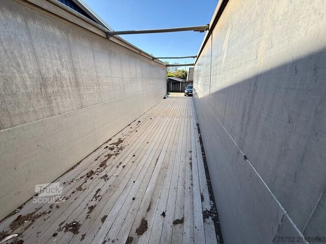 Flytende gulv Stas S300ZX 92m3 Cargo Floor 10MM 2x Liftas Alcoa