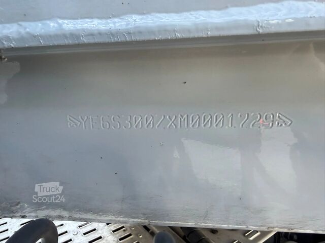 Flytende gulv Stas S300ZX 92m3 Cargo Floor 10MM 2x Liftas Alcoa