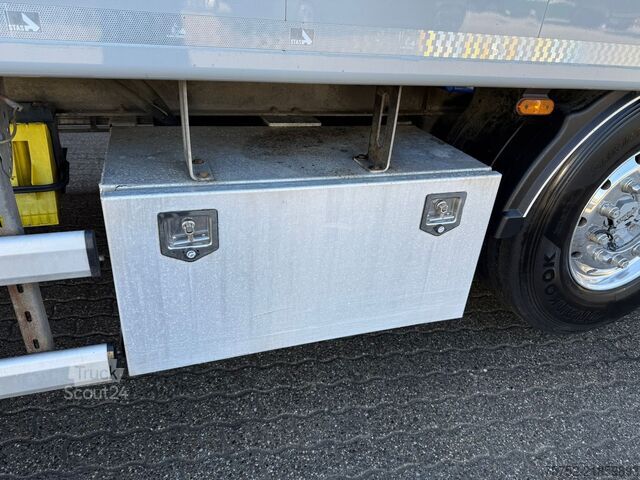 Piso móvel Stas S300ZX 92m3 Cargo Floor 10MM 2x Liftas Alcoa