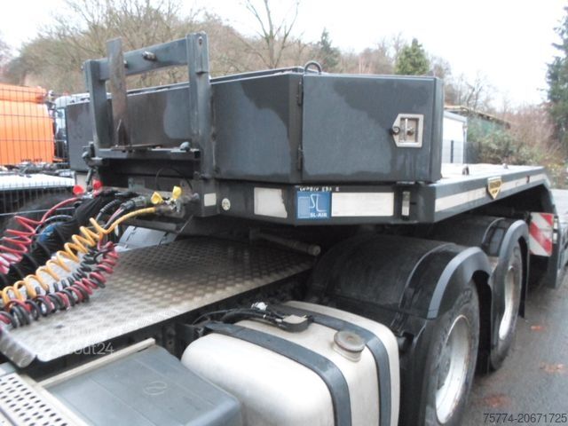 Standard dragbil MERCEDES-BENZ 2663LS/ Broshuis 4 Achser/ Teletieflader