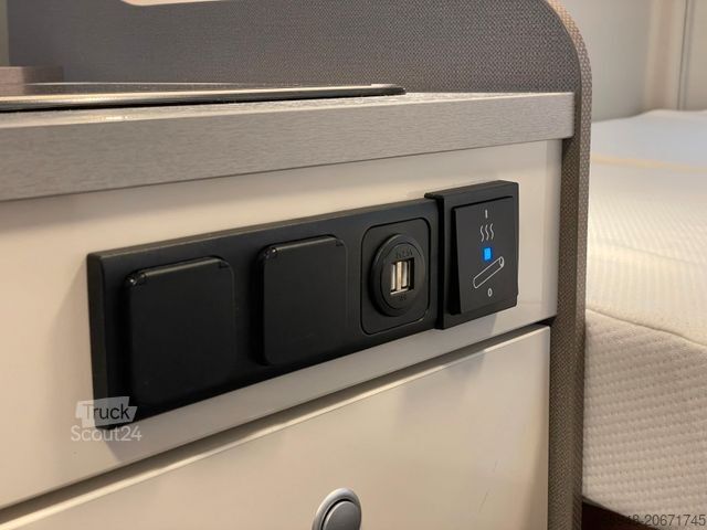 Τροχόσπιτο αυτοκινούμενο ETRUSCO CAMPERVAN 540DB * Aufstelldach*Klein für 4 Pers.