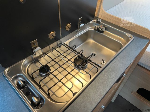 Τροχόσπιτο αυτοκινούμενο ROADCAR R 600 | Makise, RFK,AHK. | *Miete*