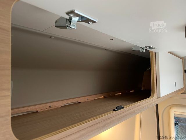 Τροχόσπιτο αυτοκινούμενο ROADCAR R 600 | Makise, RFK,AHK. | *Miete*