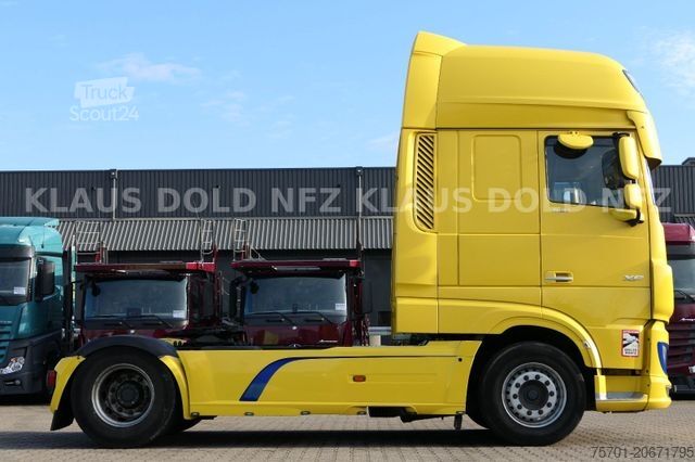 Standard dragbil DAF XF 530 Retarder Standklima XL-Tank Euro 6