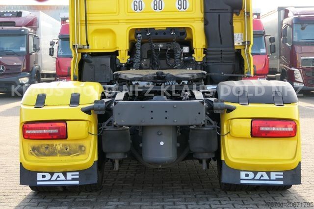 Standard dragbil DAF XF 530 Retarder Standklima XL-Tank Euro 6