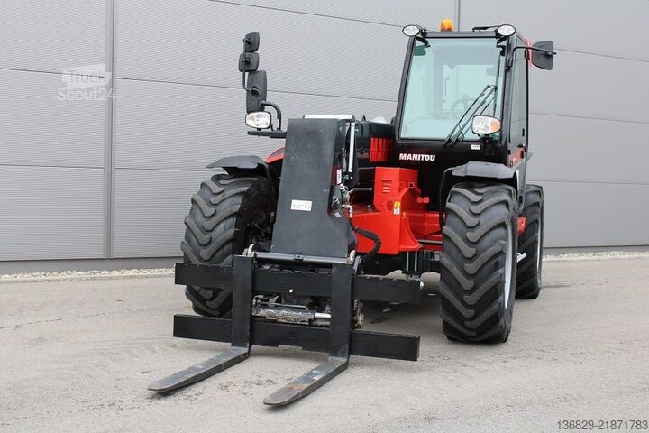 Telehandler Manitou MLT 845-120D Classic ST4 S1