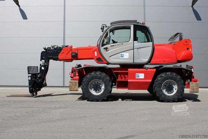 Manipulator telescopic Manitou MRT 2150 (320)