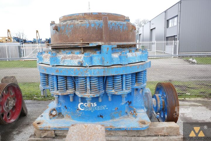 مصنع السحق Nordberg-Symons 51" Shorthead