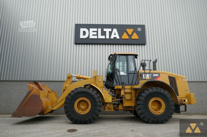 رافعة شوكية Caterpillar 966H