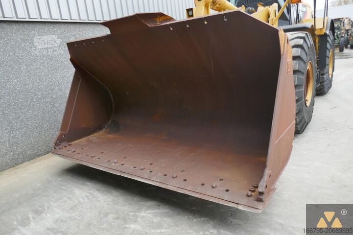 رافعة شوكية Caterpillar 966H