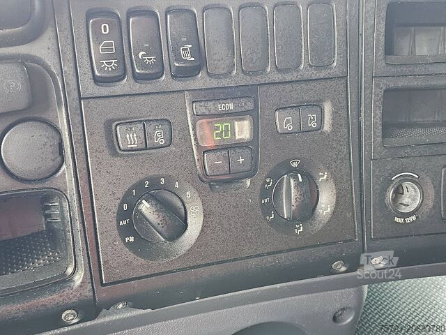 Standaard trekker SCANIA R420