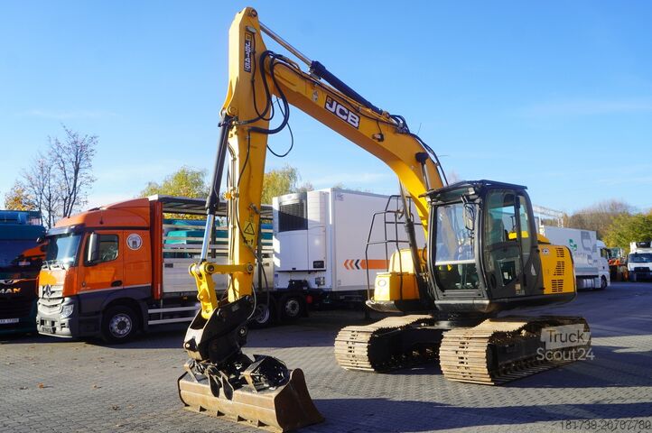 Crawler excavator JCB JS 145LC crawler excavator / 4800 MTH