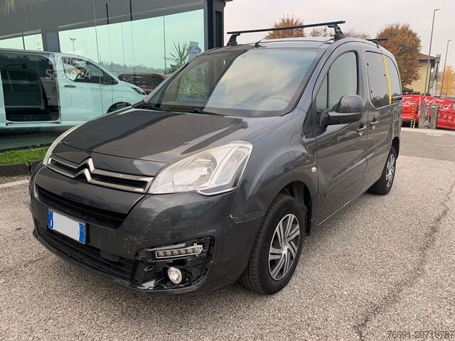 Compact van Citroen Berlingo Multispace 5 posti - Autocarro -