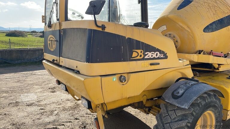 Terreinbetonmixer Fiori DB260