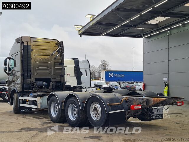 Chassis med førerhus Volvo FH 540 FH 8X4 Chassis Lift+Steering Axle Automa...