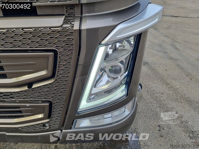 Chassis med førerhus Volvo FH 540 FH 8X4 Chassis Lift+Steering Axle Automa...