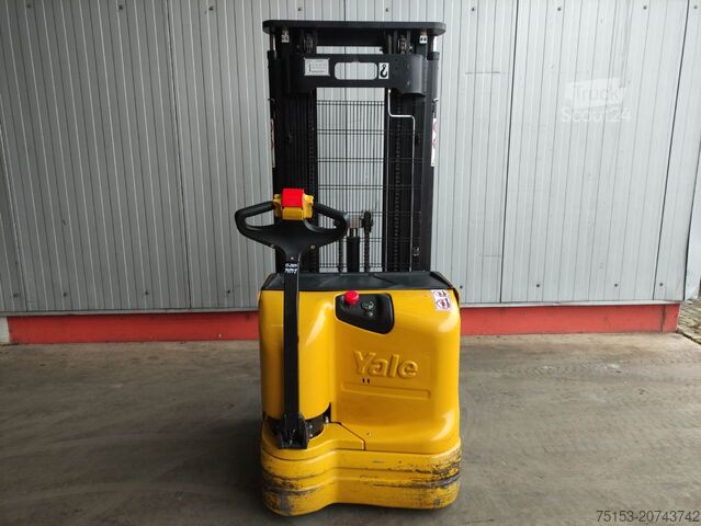 Palettenstapler Yale MS16AC
