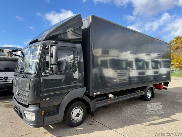 Dostavno vozilo s kesonom MERCEDES-BENZ ATEGO 818 L Koffer 7,30 m LBW 1 T*Seitentür