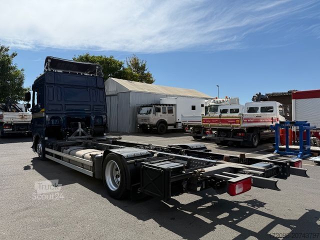 Kamyon şasisi DAF XF430/Jumbo,Mega/Intarder/Standklima-Heizung/BDF
